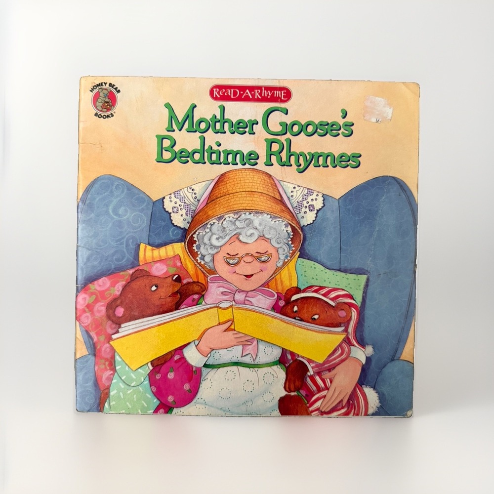 Mother Goose's Bedtime Rhymes by Axel Scheffler